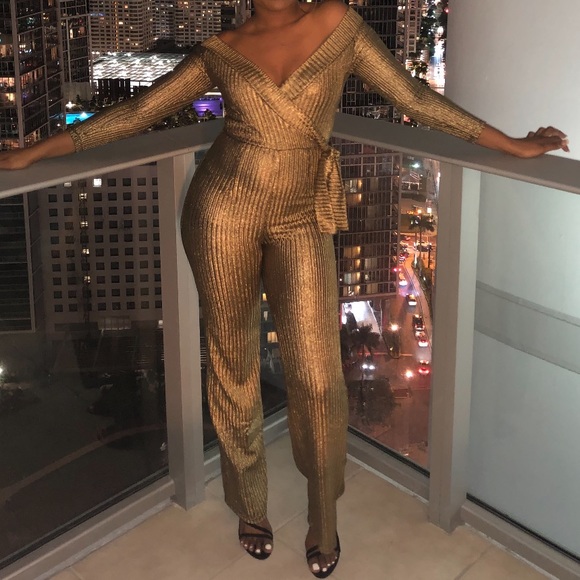 Other - “Show stopper” jumper